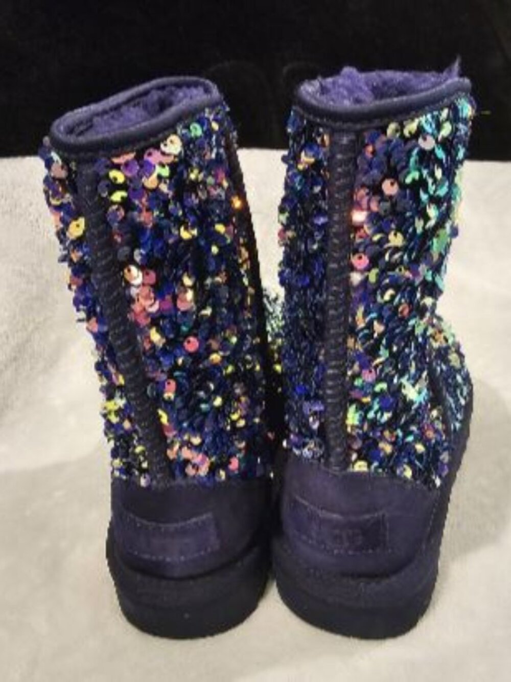 UGG Classic Short Women's Boot, Size 7 - Purple NEW w/o box - Picture 2 of 2
